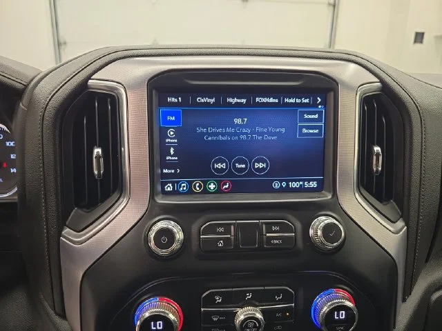 Used 2022 Quicksilver Metallic GMC SLT image 38