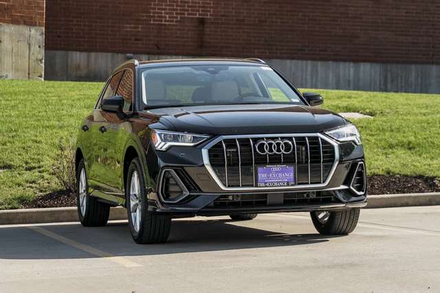 2024 Audi Q3 S Line Premium