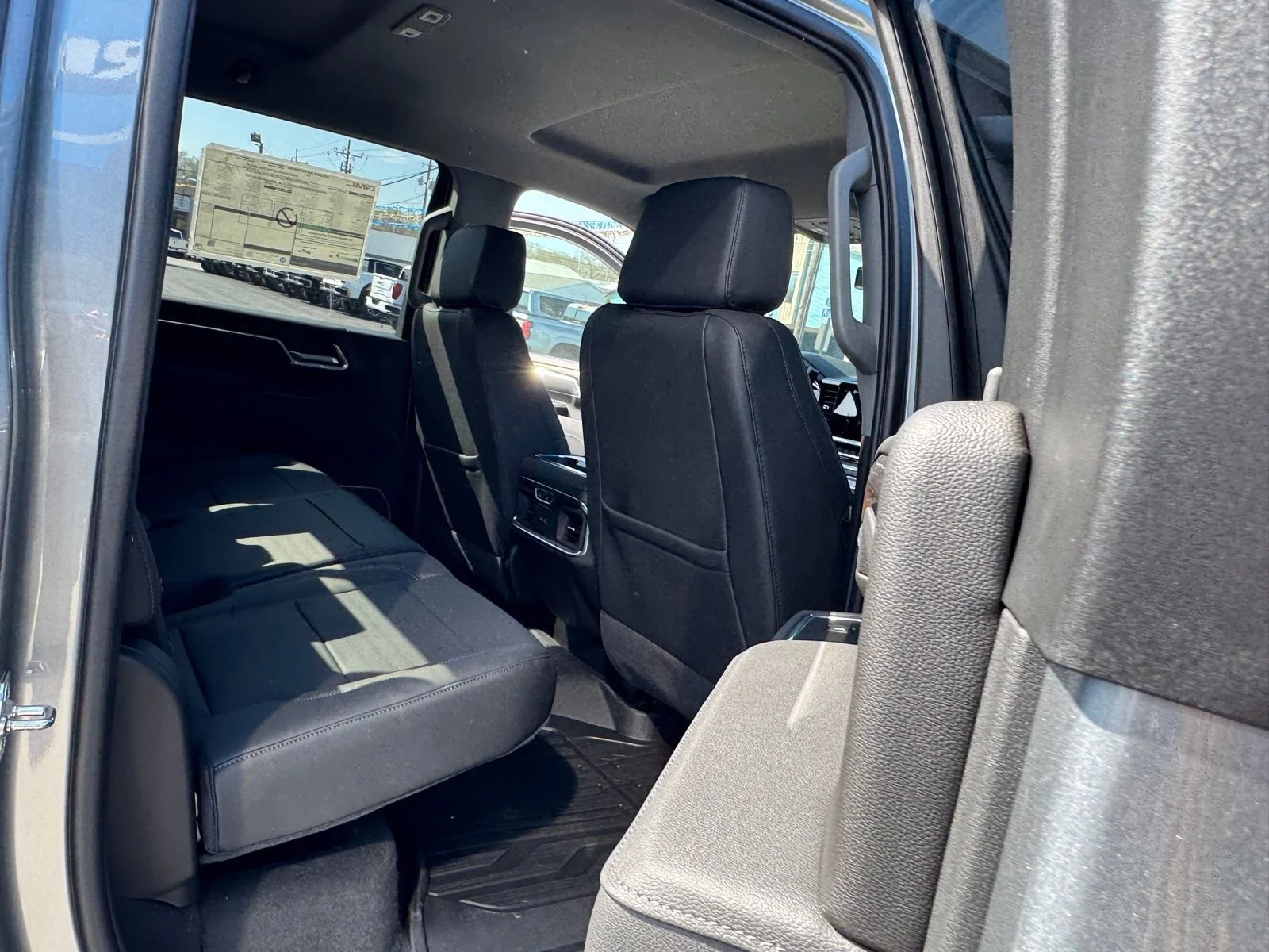 2026 GMC Sierra 2500HD SLT - Photo 22