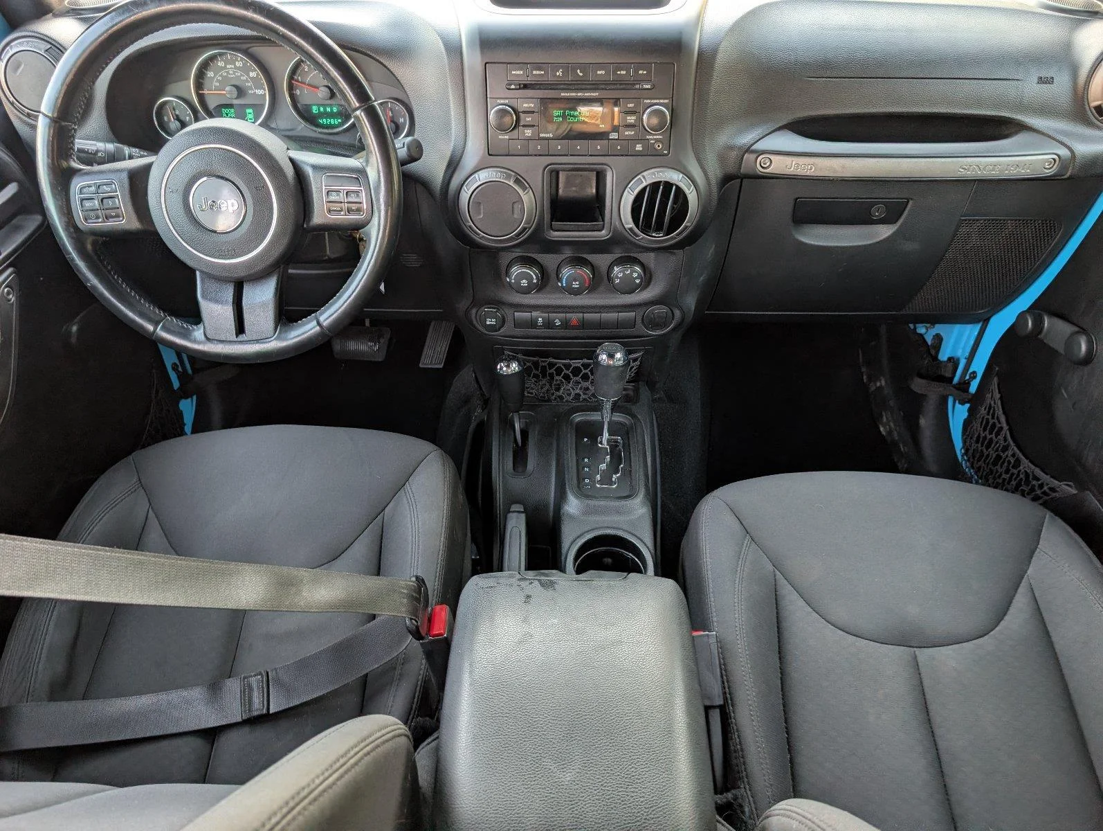 Used 2017 Chief Clearcoat Jeep Sport image 28