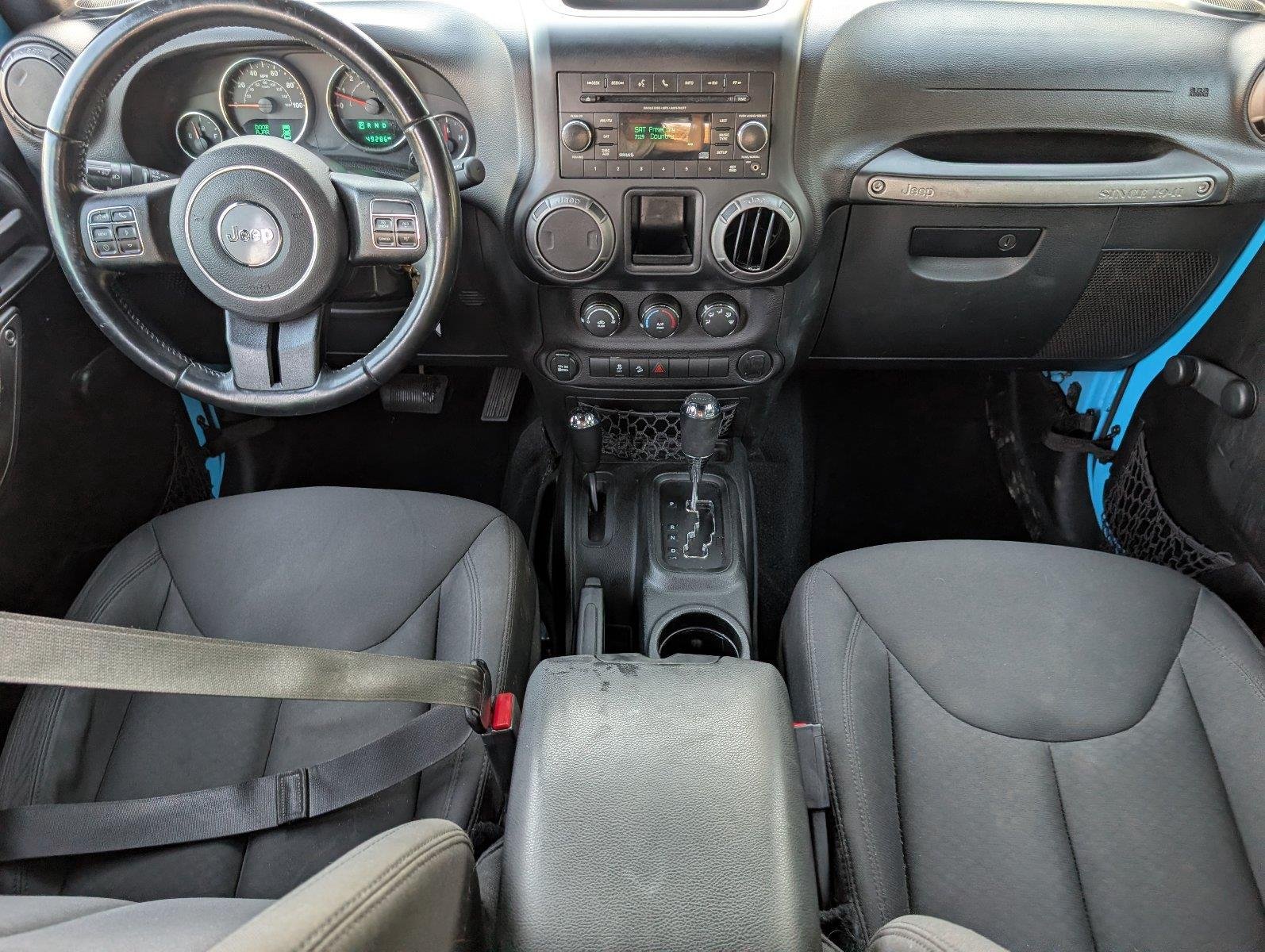 Used 2017 Chief Clearcoat Jeep Sport image 28