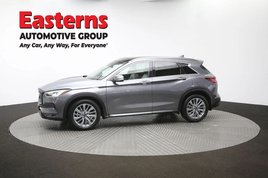 Used 2023 Gray INFINITI LUXE image 61
