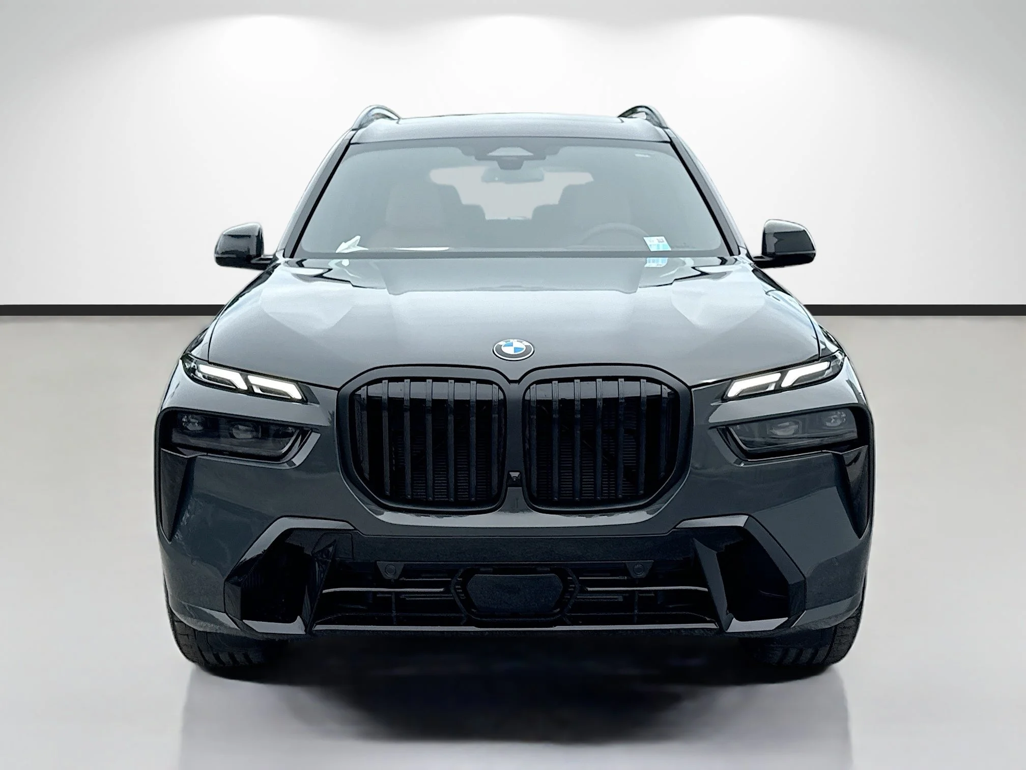 New 2027 Dravit Grey Metallic BMW xDrive40i image 8