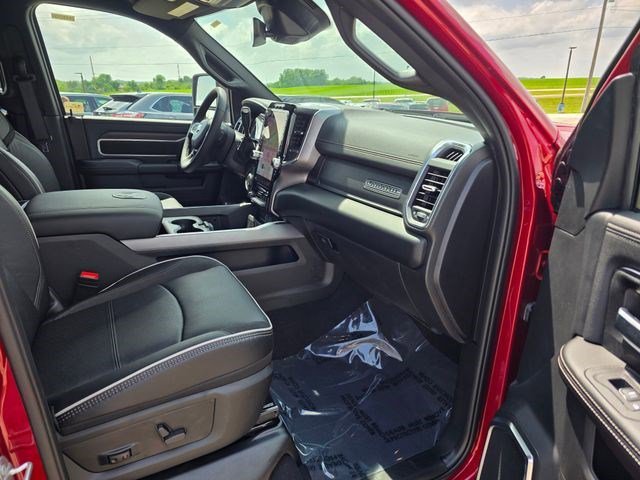 New 2026 Molten Red Pearl-Coat Exterior Paint RAM Laramie image 17