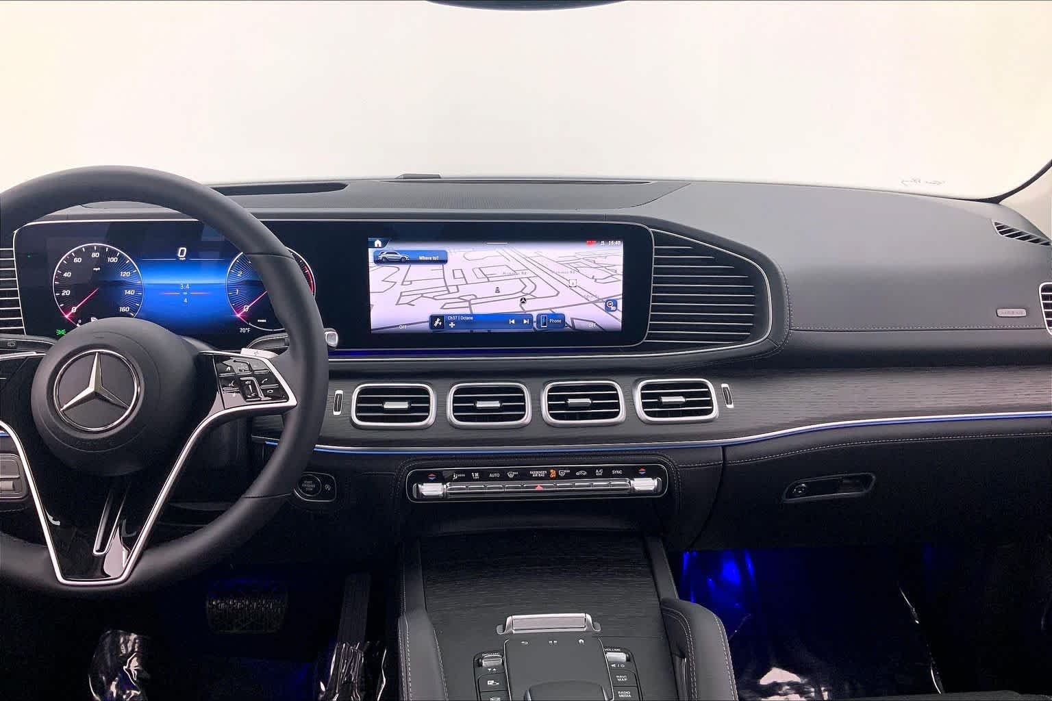 New 2026 Black Mercedes-Benz GLE 450 image 16