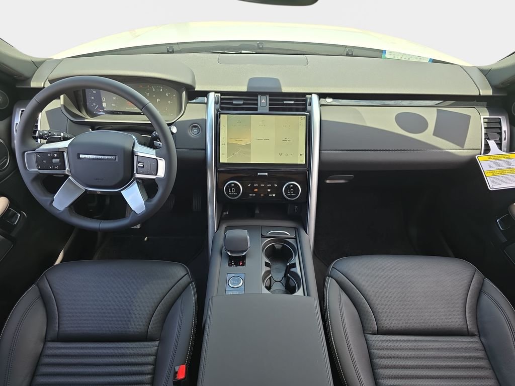 New 2026 Fuji White Land Rover S image 9