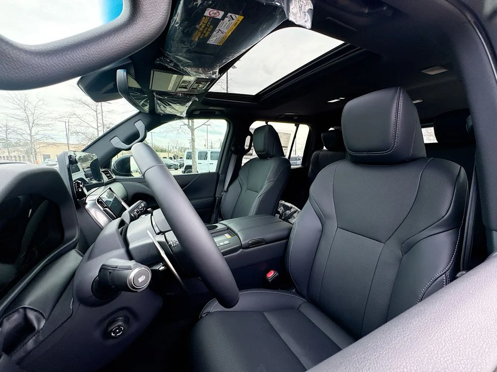 2026 Lexus LX 600 Premium - Photo 10