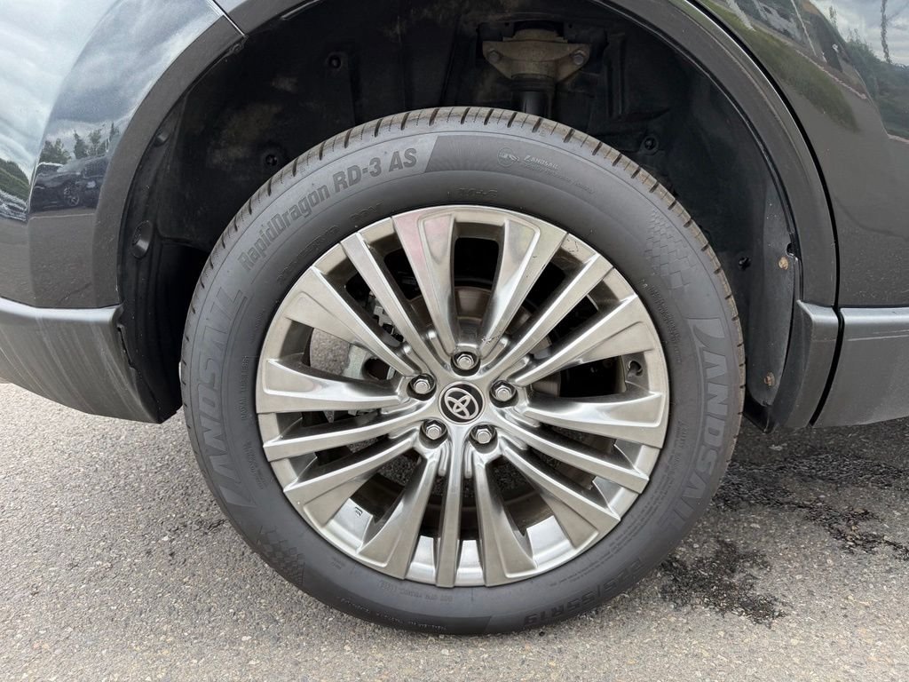 Used 2021 Celestial Black Toyota XLE image 9