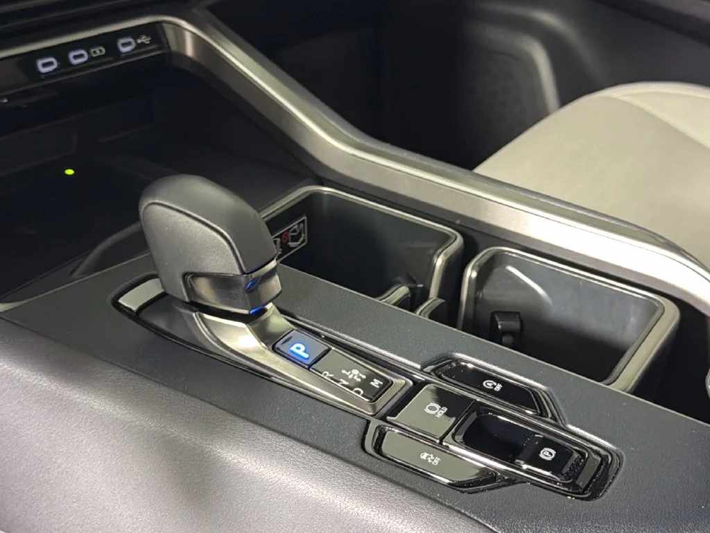 2025 Lexus TX Premium - Photo 24