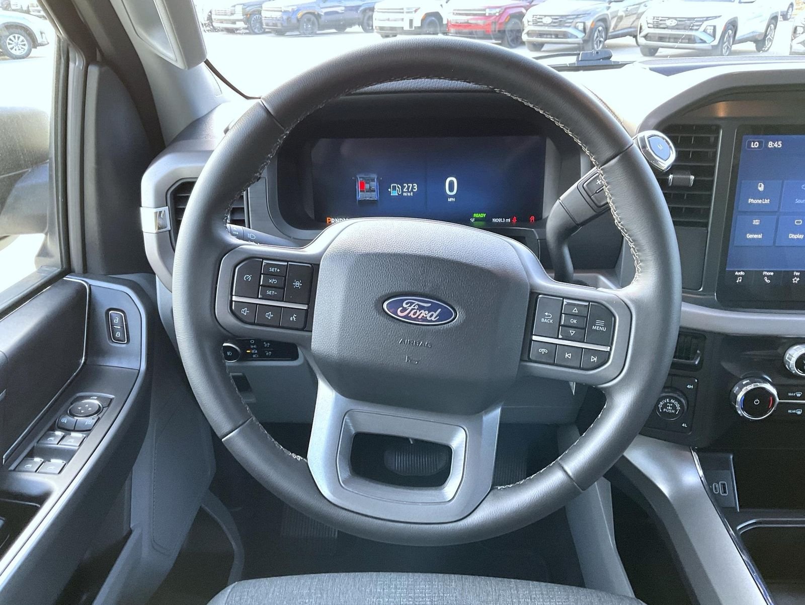 Used 2025 White Ford XLT image 13