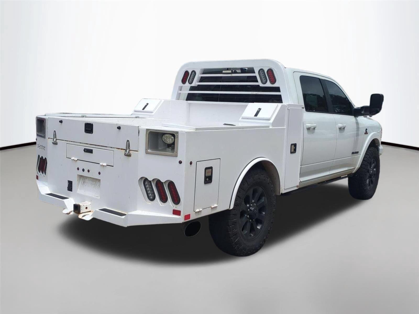 Used 2022 Bright White Clearcoat Ram Laramie image 5