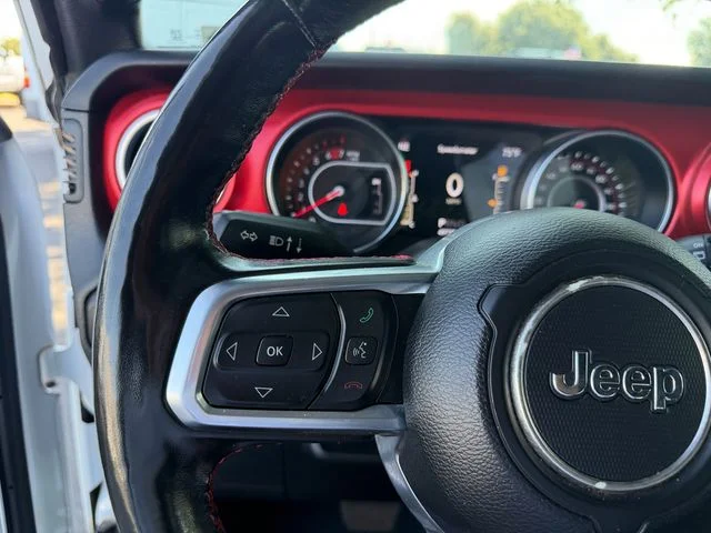 Used 2022 White Jeep Unlimited Rubicon image 20