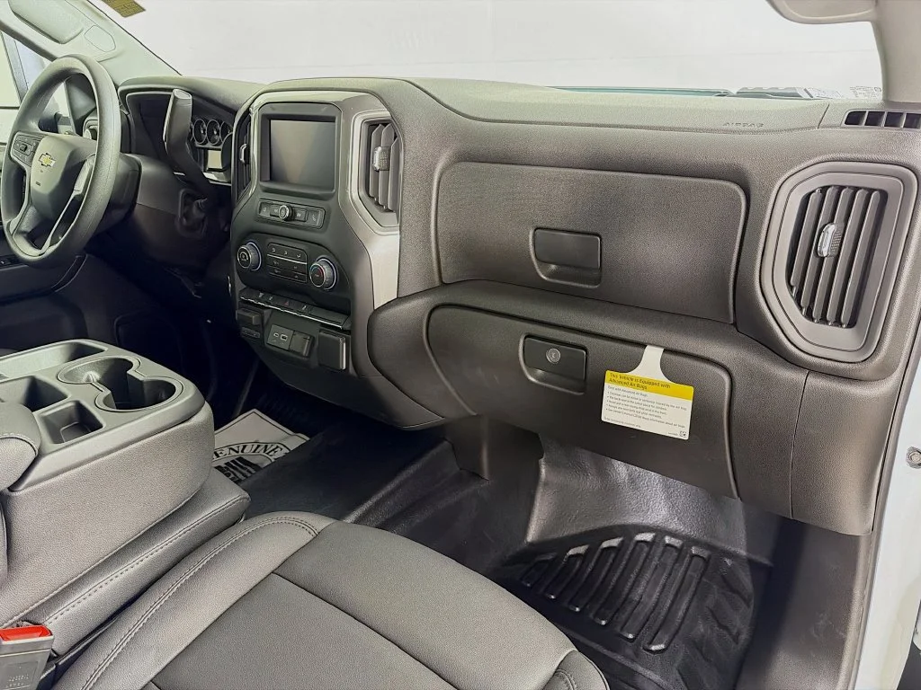 New 2026 Summit White Chevrolet Work Truck image 24
