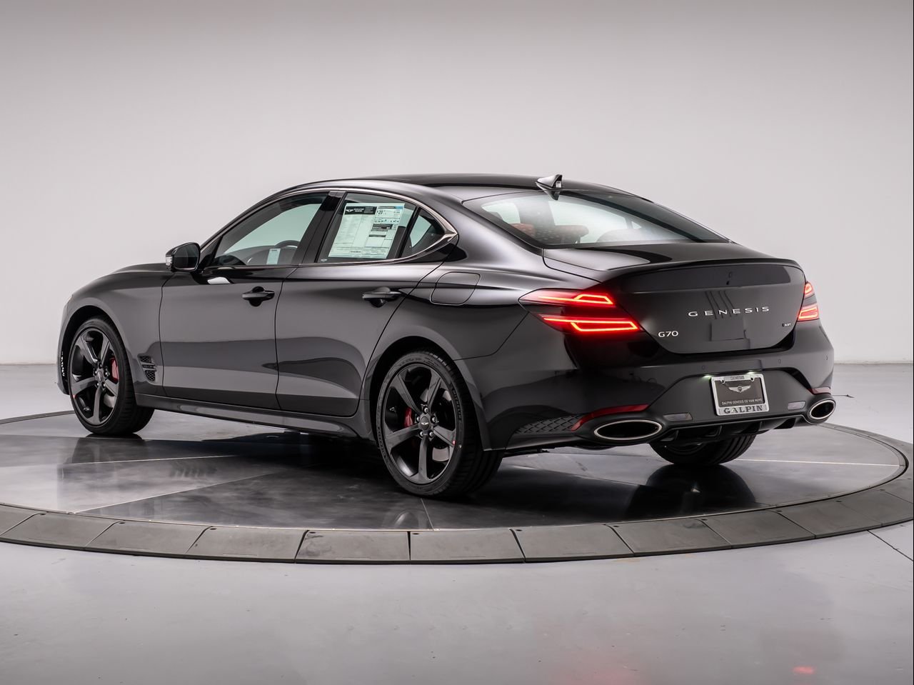 New 2026 Vik Black Genesis 3.3T SPORT PRESTIGE image 3