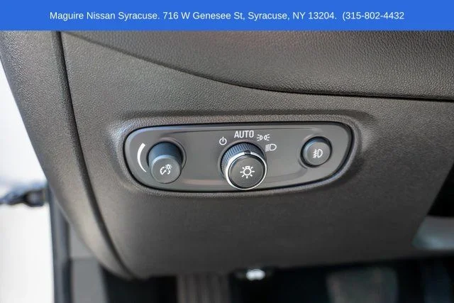 Used 2020 Silver Chevrolet LT image 20