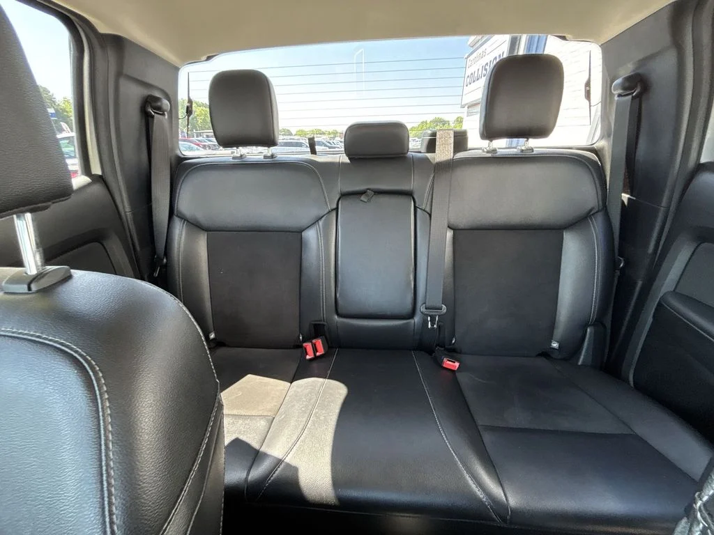 Used 2021 Silver Ford XLT image 25