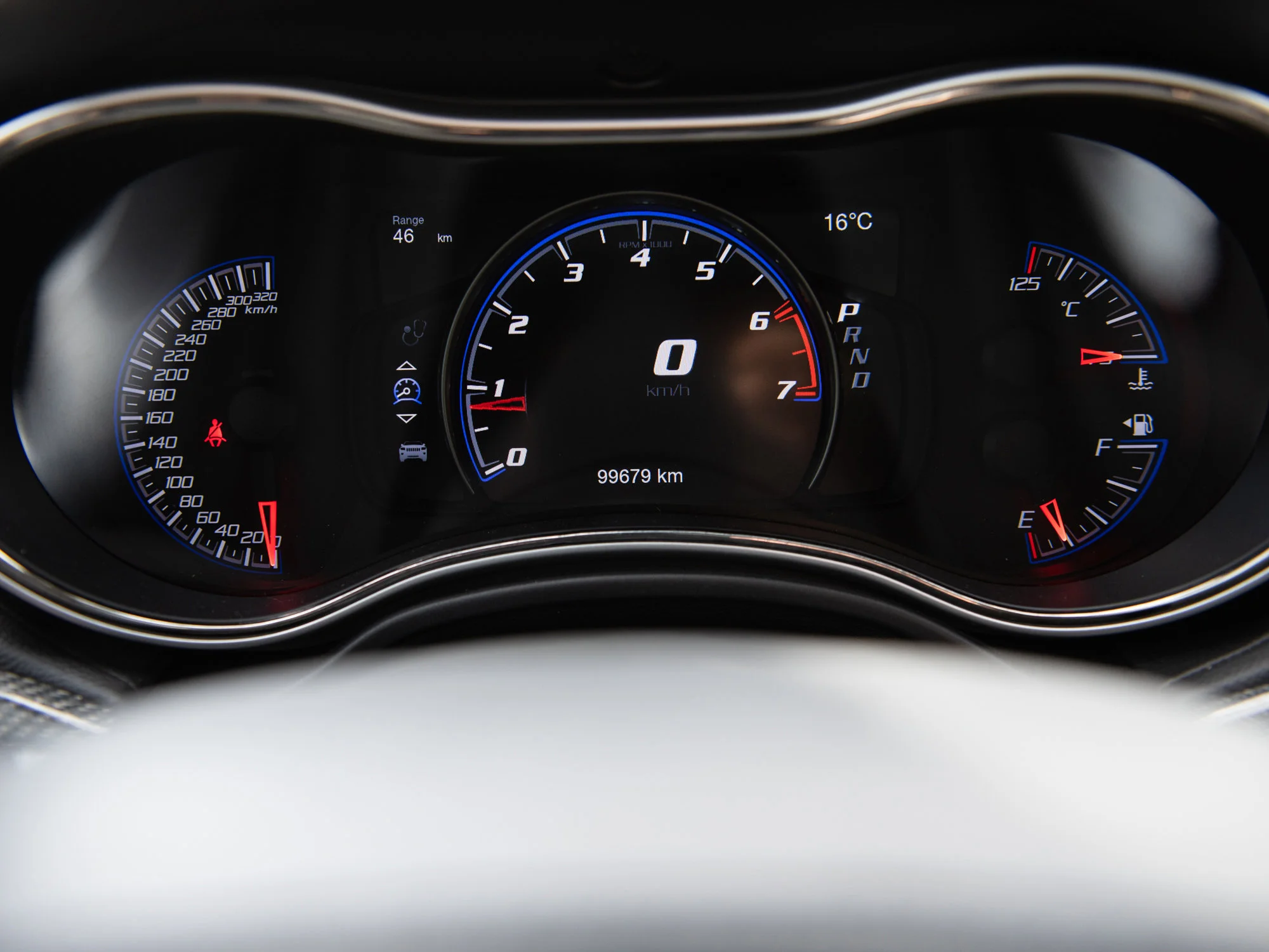 Used 2018 White Jeep Trackhawk * No Accidents | 707 HP | V8 Supercharged | Brembo | Trailer Tow | Heated/Vented Seats image 6