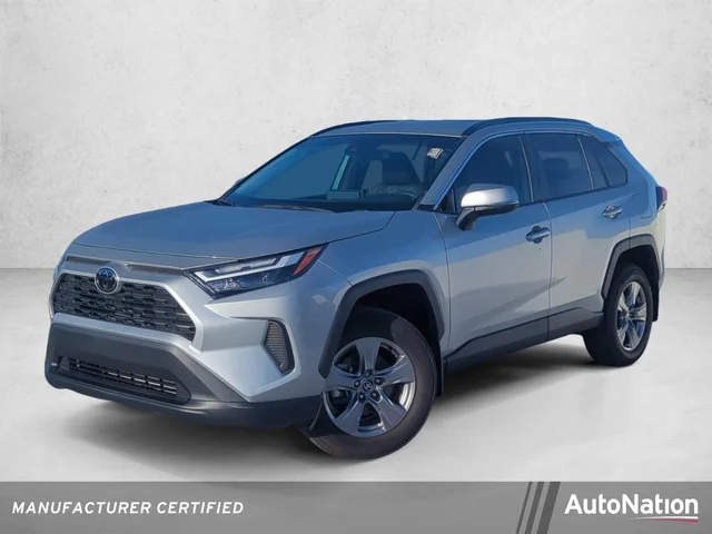 2024 Toyota RAV4 XLE
