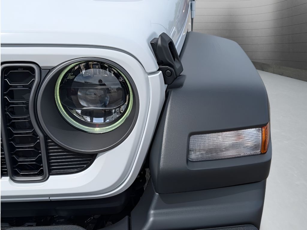 New 2026 Bright White Clear-Coat Exterior Paint Jeep Sport S image 13