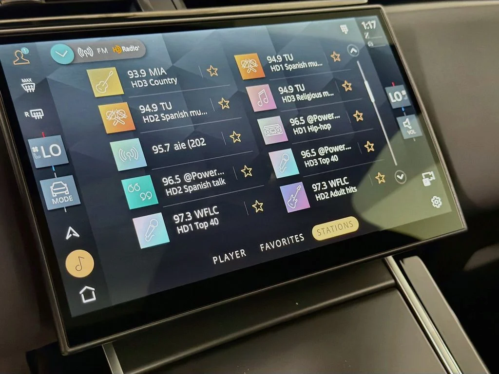 New 2026 Varesine Blue Land Rover S image 15