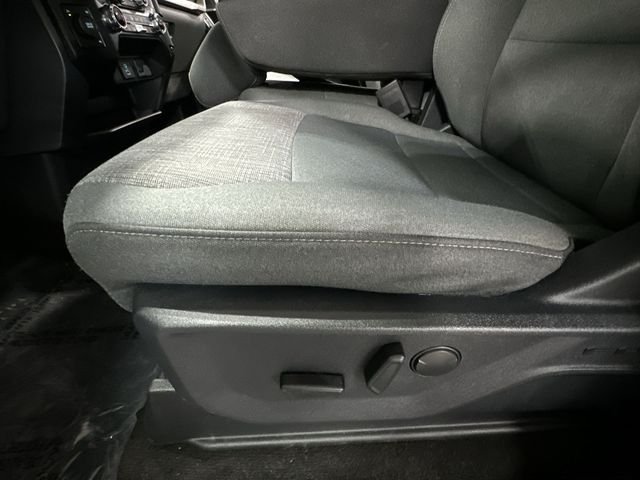 Certified Used 2022 Silver Ford XLT image 18