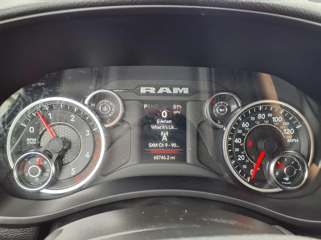 Used 2024 White Ram Big Horn image 16
