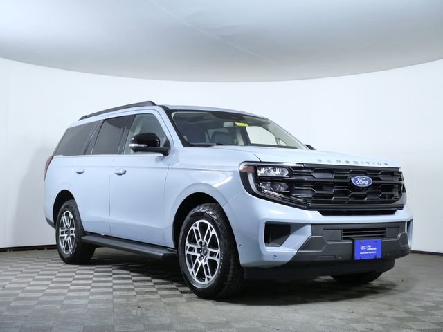 2025 Ford Expedition Active 4x4's photo