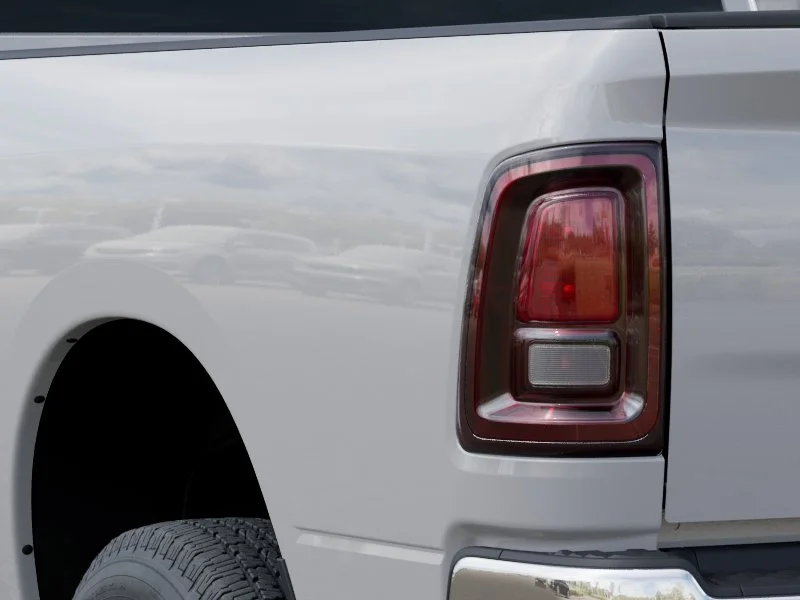 New 2026 Bright White Clear-Coat Exterior Paint RAM Tradesman image 8