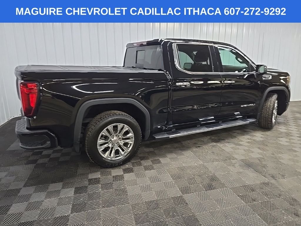 Used 2021 Onyx Black GMC Denali image 3