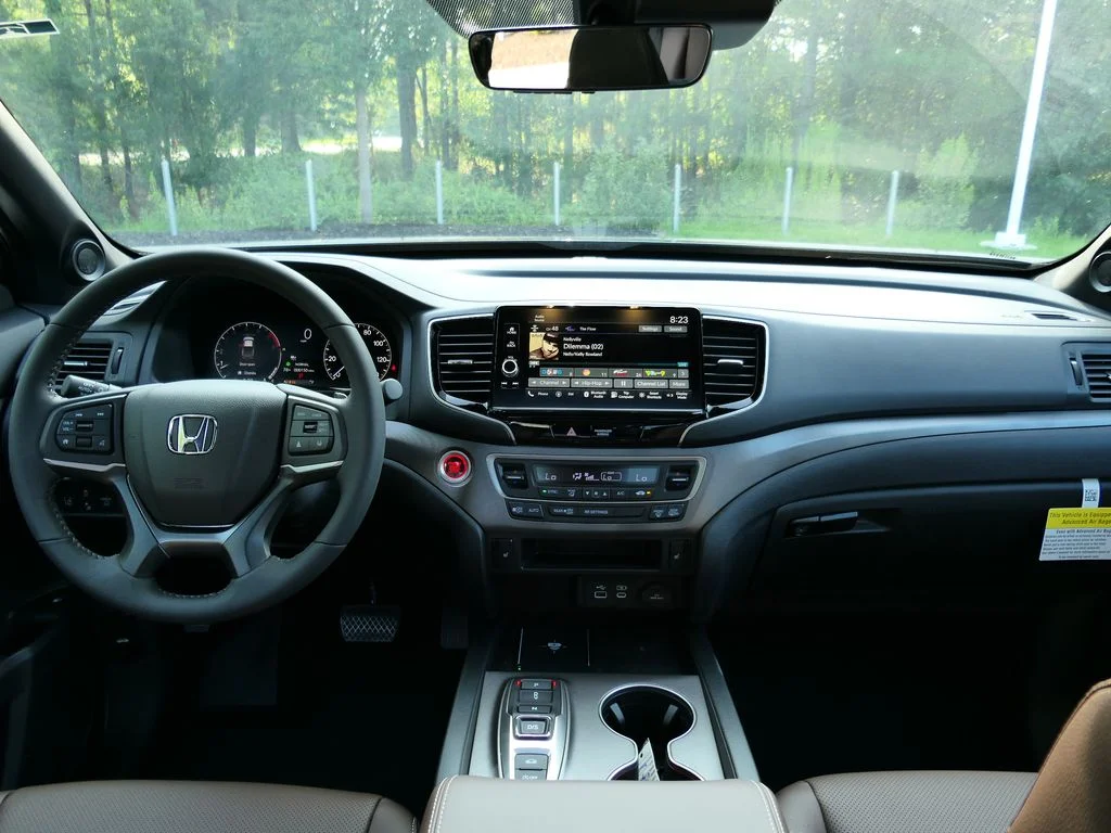 New 2026 Crystal Black Pearl Honda RTL image 17