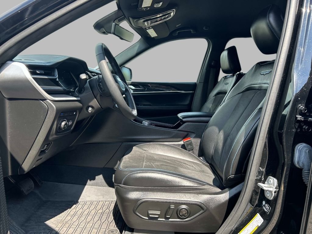 Used 2022 Black Jeep Trailhawk 4xe image 19