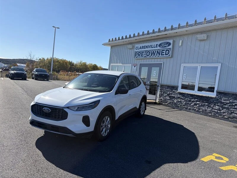 Used 2024 White Ford Active image 2
