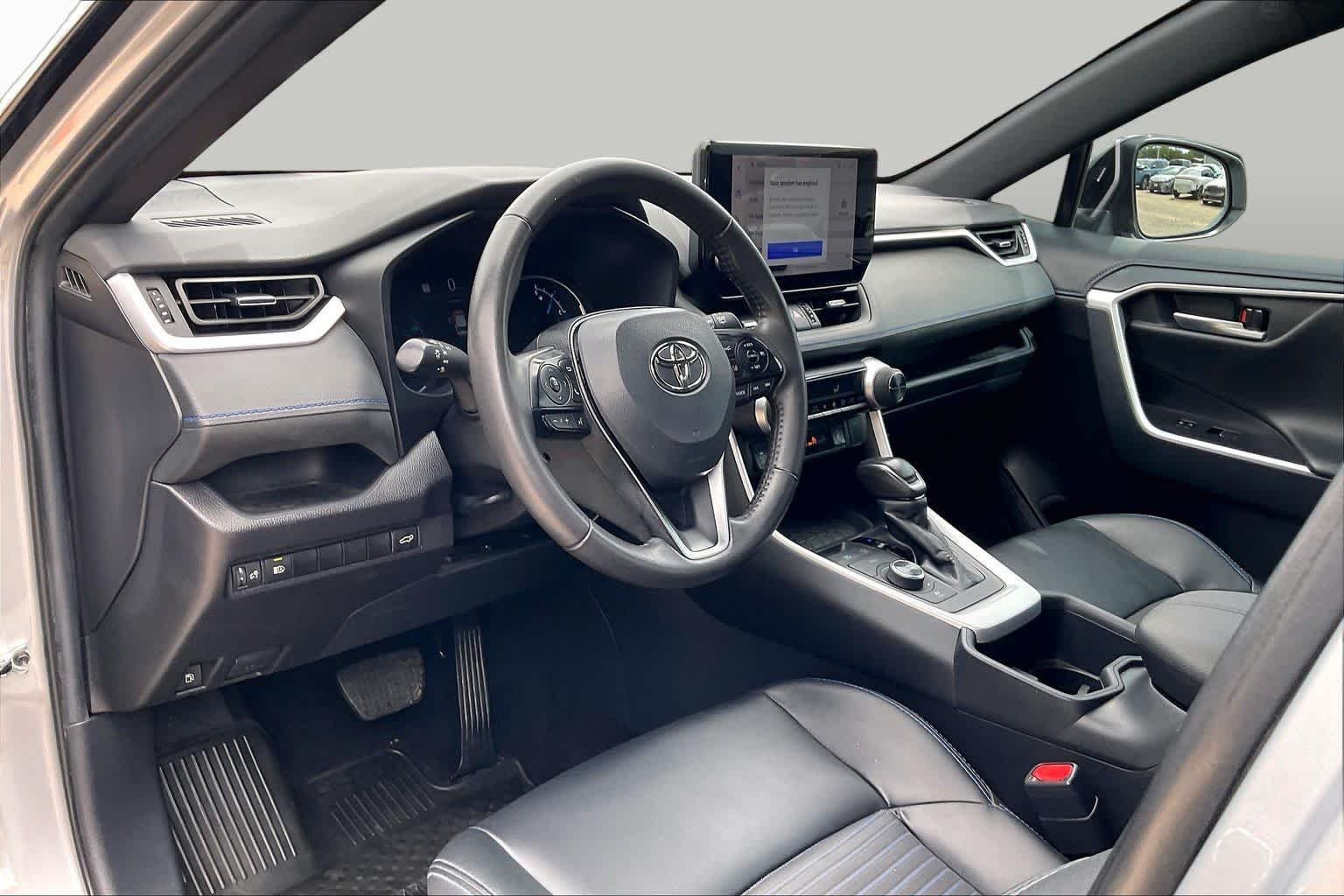 Used 2025 Silver Sky Metallic/Midnight Black Metallic Toyota Hybrid XSE image 17