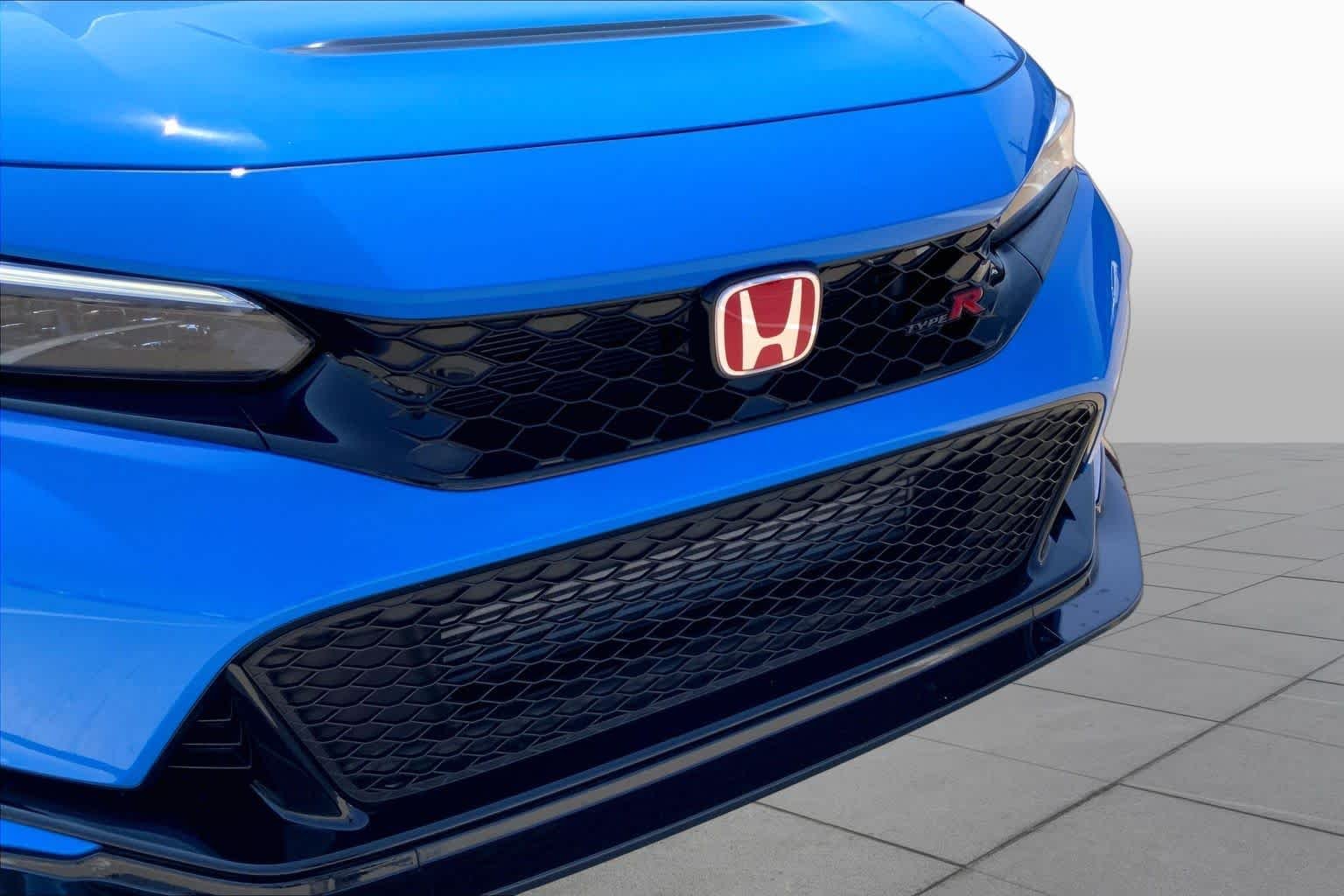 Used 2024 Boost Blue Pearl Honda  image 29