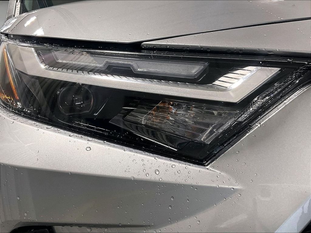 Used 2025 Silver Toyota XLE image 33