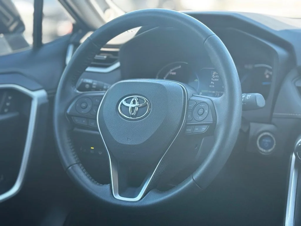 Used 2021 Gray Toyota Limited image 18