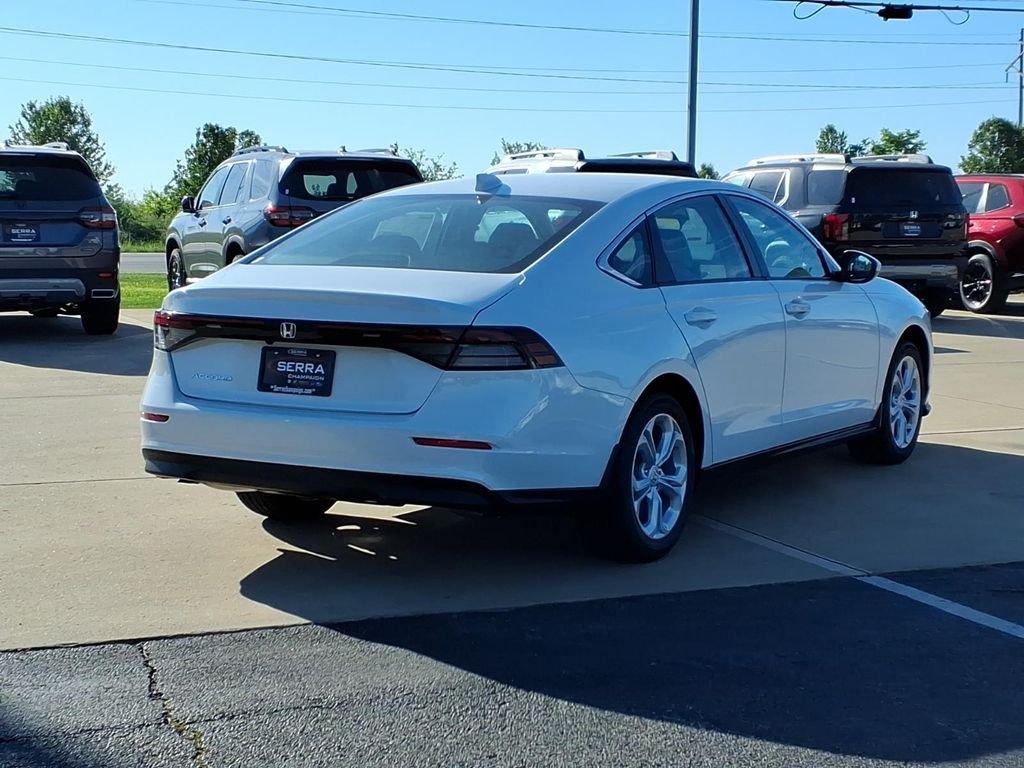 New 2026 Platinum White Pearl Honda LX image 11