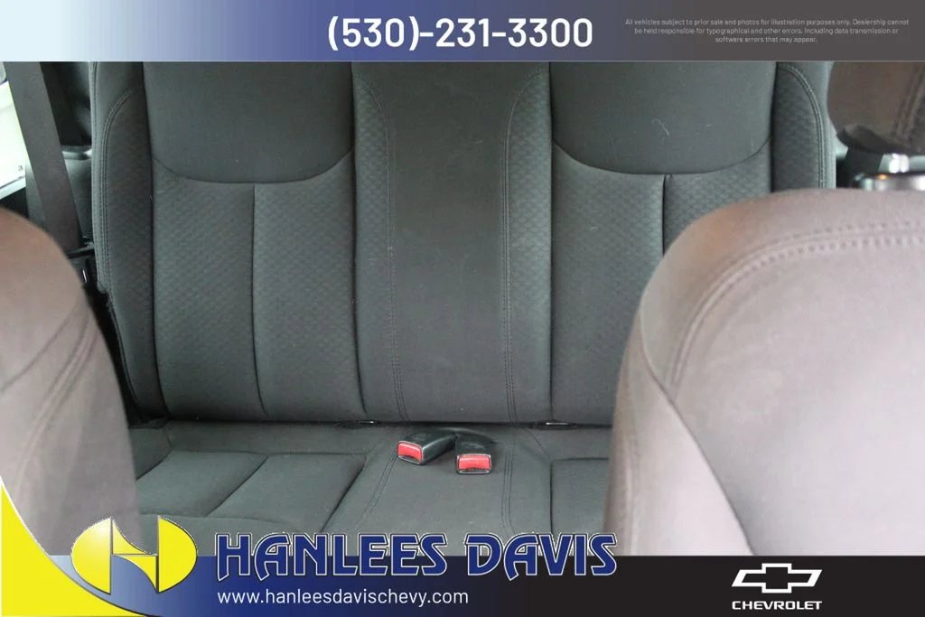 Used 2018 White Jeep Sport image 13