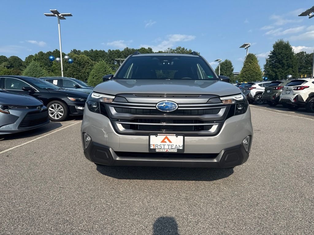Used 2025 Beige Subaru Premium image 6