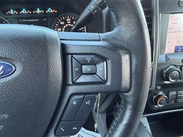 Used 2020 Velocity Blue Metallic Ford XLT image 22