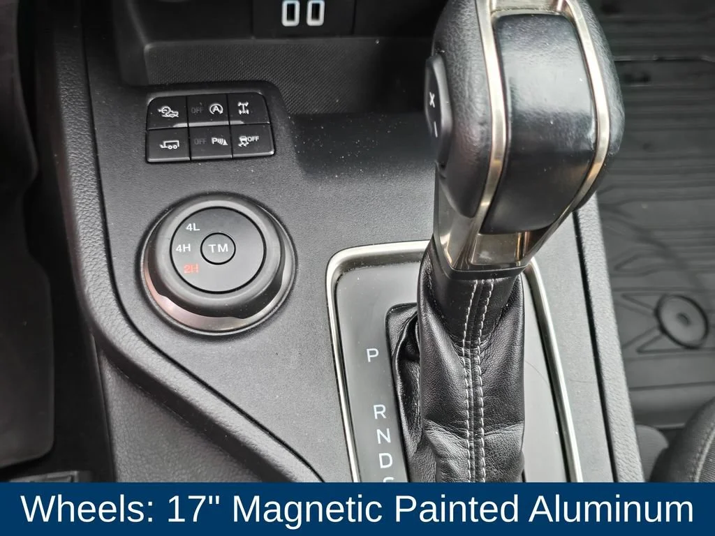 Used 2019 Gray Ford XLT image 34