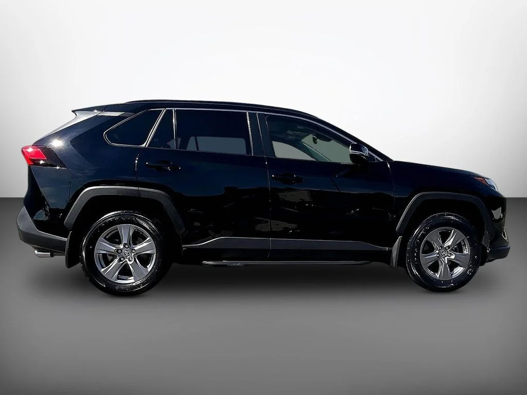 Used 2023 Black Toyota XLE image 8