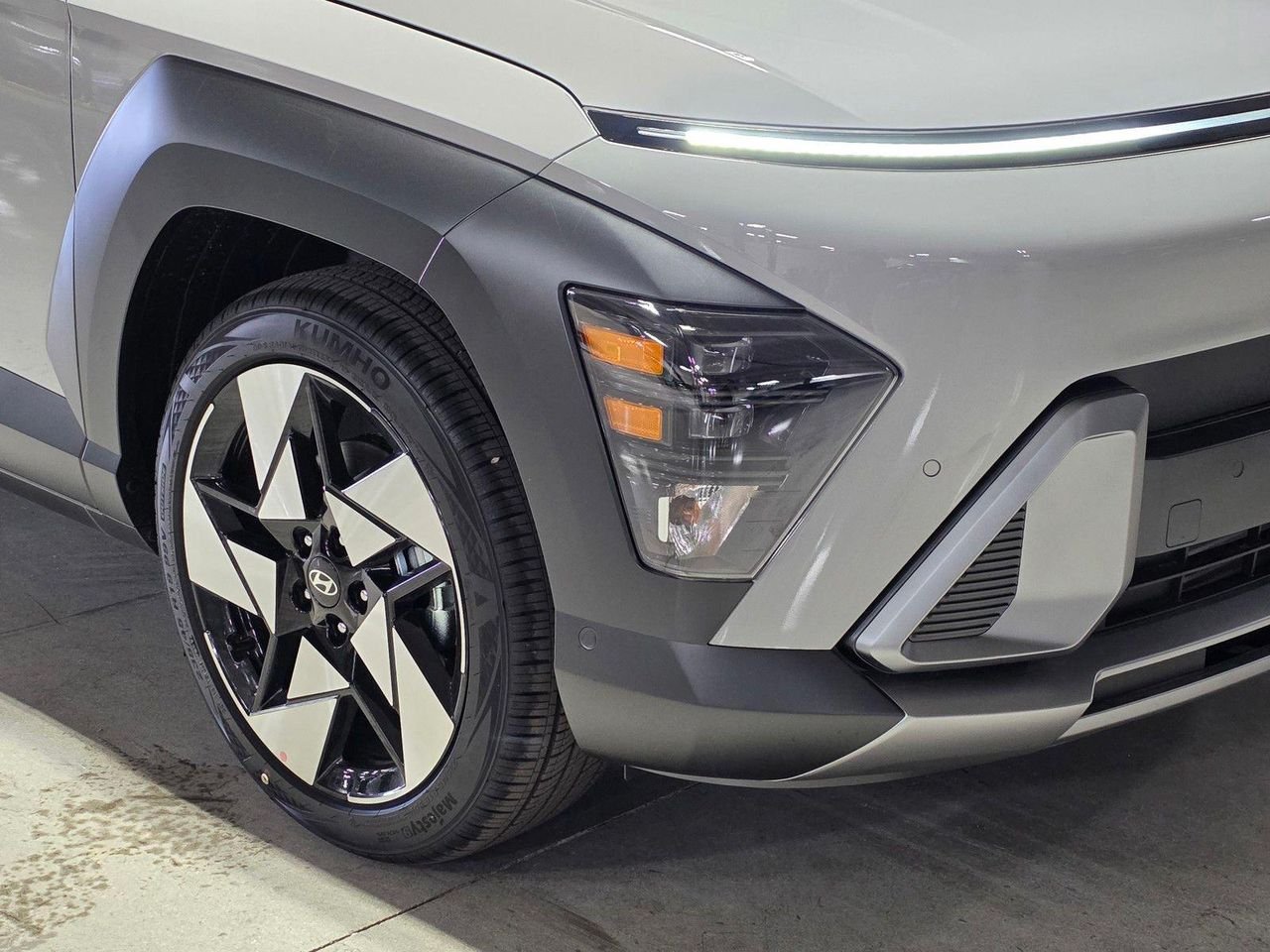 New 2026 Cyber Gray Metallic Hyundai Limited FWD image 10