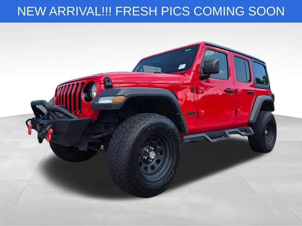 Used 2021 Red Jeep Sport Altitude 4x4 image 11