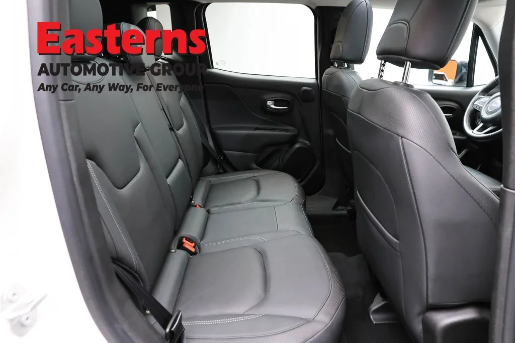 Used 2022 White Jeep Limited image 24