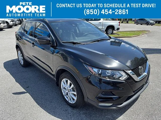 2022 Nissan Rogue Sport SV