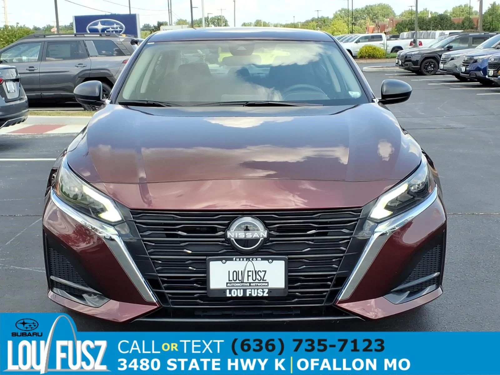 Used 2025 Garnet Pearl Metallic Nissan SV image 32