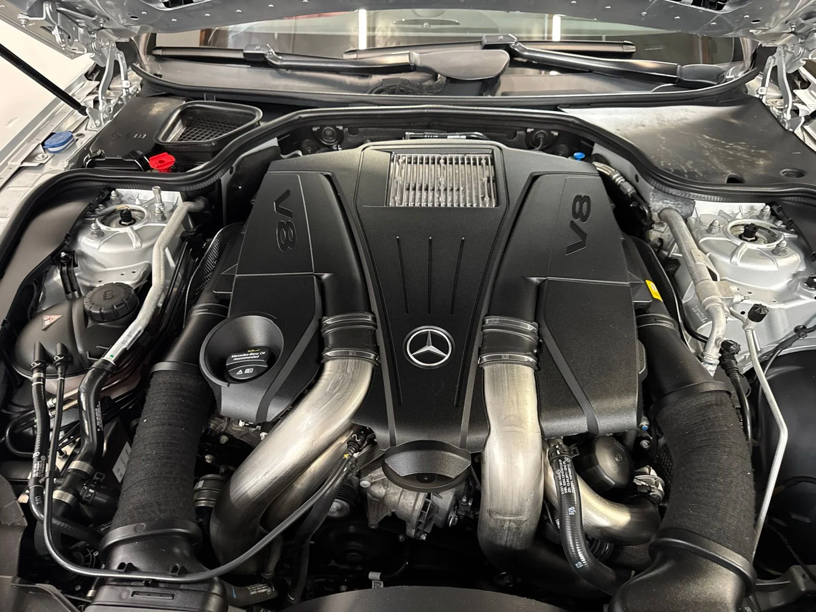 Used 2019 Silver Mercedes-Benz SL 550 image 22