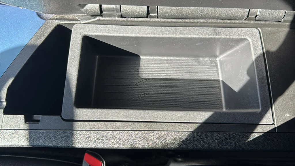 2024 Chevrolet Equinox EV LT - Photo 31