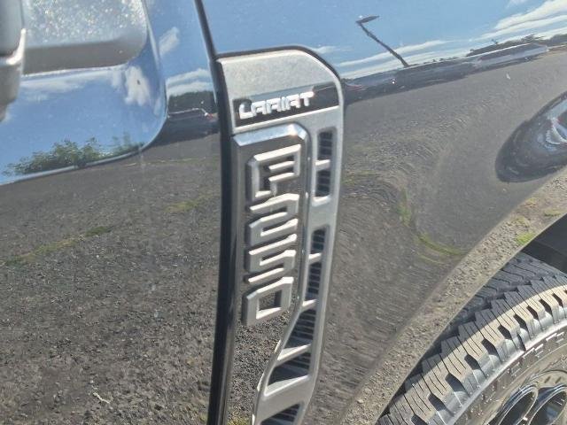 New 2026 Agate Black Metallic Ford F-250® Lariat® image 29